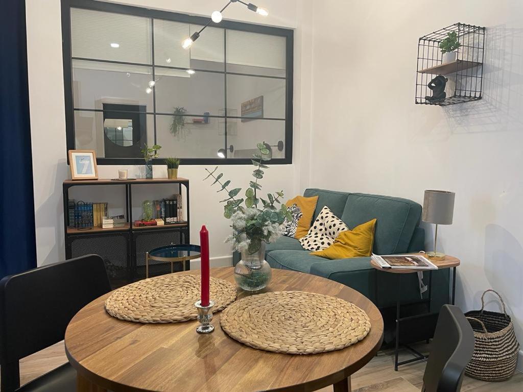 Apartamentos Sol Y Luna La Línea de la Concepción Esterno foto
